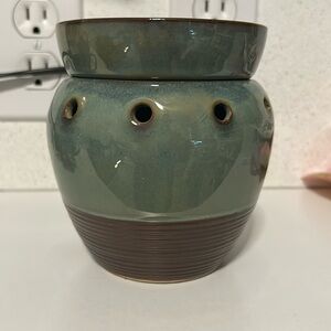 Scentsy Jadestone wax warmer